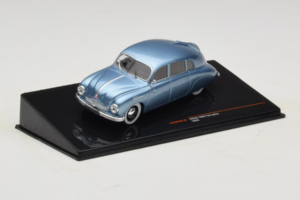 Tatra T600 Tatraplan Sininen IXO 1:43 CLC594N Metalli — kuva 2 / 4