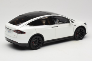 Tesla Model X Valkoinen OEM 1:18 TESLA001 Metalli — kuva 3 / 8