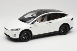 Tesla Model X Valkoinen OEM 1:18 TESLA001 Metalli
