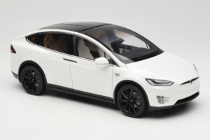 Tesla Model X Valkoinen OEM 1:18 TESLA001 Metalli — kuva 6 / 8
