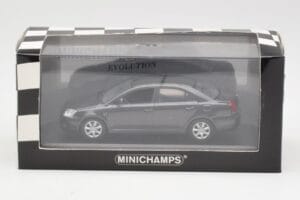 Toyota Avensis T250 Tummanharmaa Minichamps 1:43 TOYOTA003 Metalli — kuva 4 / 4