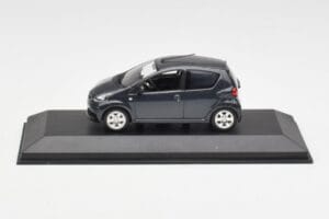 Toyota Aygo AB10 Grey Metallic Minichamps 1:43 AYGO001 Metalli