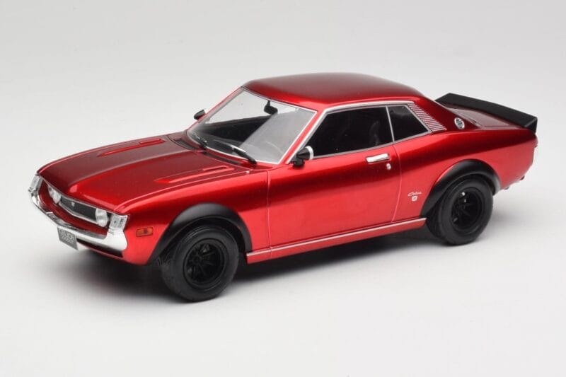Toyota Celica 2000 GT RA21 Solar Red IXO 1:18 18CMC190 Metalli