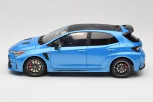Toyota GR Corolla E210 Circuit Edition Flame Blue Otto 1:18 OT1169 Hartsi — kuva 3 / 6