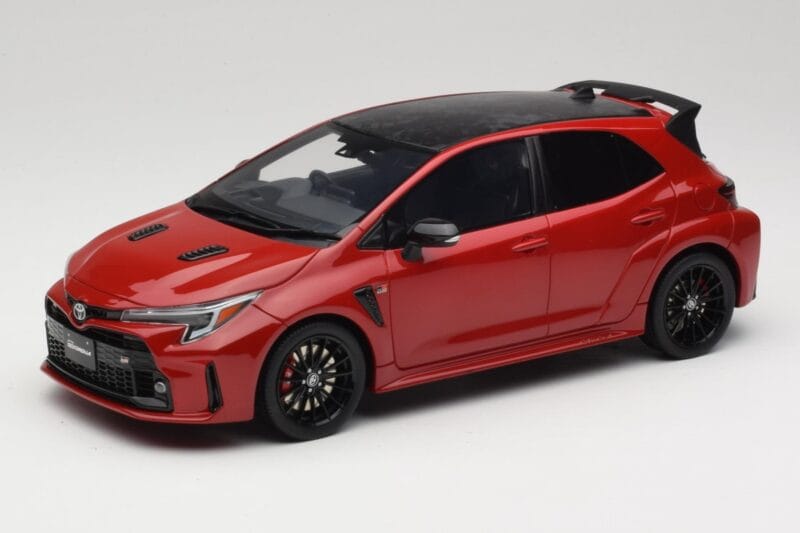 Toyota GR Corolla Circuit Edition E210 Supersonic Red Otto 1:18 OT1072 Hartsi
