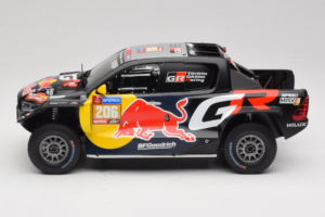 Toyota GR DKR Hilux Evo #206 L. Moraes / A. Monleon Rally Dakar 2024 IXO 1:18 18RMC238A Metalli — kuva 3 / 6