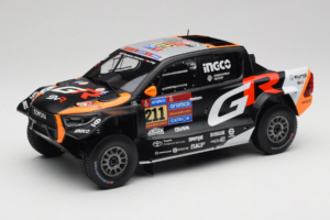 Toyota GR DKR Hilux Evo #211 H. Lategan / B. Cummings Rally Dakar 2025 IXO 1:18 18RMC237 Metalli