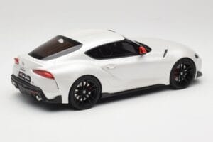 Toyota GR Supra A90 Fuji Speedway Edition White Pearl Metallic GT Spirit 1:18 GT341 Hartsi — kuva 2 / 6