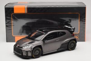 Toyota GR Yaris Rally2 Harmaa IXO 1:18 18CMC210 Metalli — kuva 6 / 6