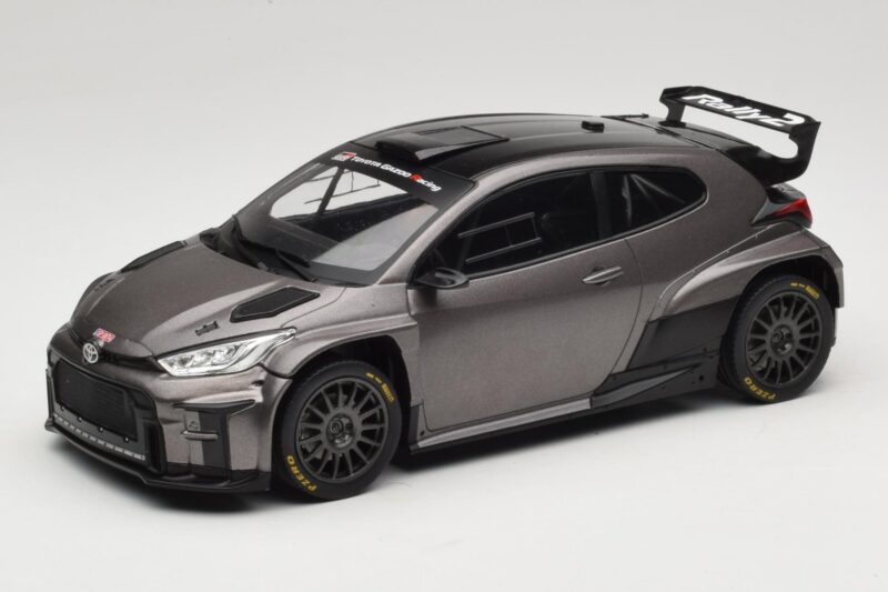 Toyota GR Yaris Rally2 Harmaa IXO 1:18 18CMC210 Metalli