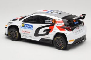 Toyota GR Yaris Rally2 #44 H. Kogure Rally Finland 2024 IXO 1:18 18RMC212B Metalli — kuva 5 / 6