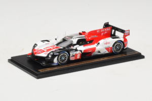 Toyota GR010 Hybrid Hypercar #8 S. Buemi / B. Hartley / R. Hirakawa Toyota Gazoo Racing 24 Hours of Le Mans 2023 Spark 1:43 T — kuva 3 / 4
