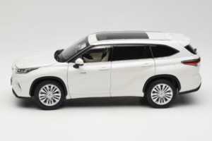 Toyota Highlander XU70 Valkoinen OEM 1:18 26071-2011 Metalli — kuva 4 / 8