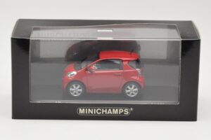 Toyota iQ Punainen Minichamps 1:43 400166800 Metalli — kuva 4 / 4