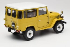 Toyota Land Cruiser FJ40 Sinappi Keltainen Kyosho 1:18 08971Y Metalli — kuva 3 / 8
