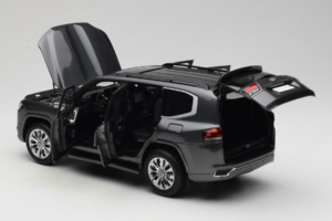 Toyota Land Cruiser LC300 ZX Harmaa LCD 1:18 LCD18013-ZX-GR Metalli — kuva 5 / 8