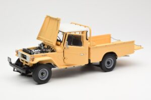 Toyota Land Cruiser Pickup Beige Kyosho 1:18 08958BE Metalli — kuva 2 / 8