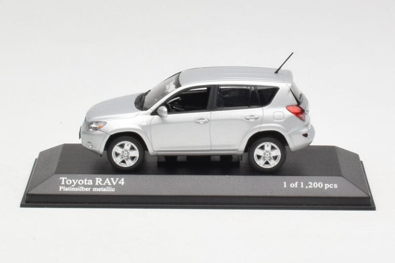 Toyota RAV4 XA30 Hopea Minichamps 1:43 400166570 Metalli