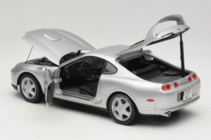 Toyota Supra A80 Hopea Kyosho 1:18 8847 Metalli — kuva 5 / 8