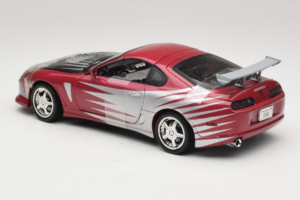 Toyota Supra A80 Fast & Furious Violetti Hopea ERTL 1:18 33708 Metalli — kuva 5 / 6