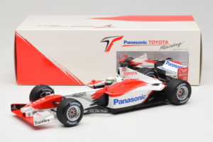 Toyota TF102 #25 A. McNish Panasonic Toyota Racing Showcar 2002 Minichamps 1:18 103020075 Metalli — kuva 6 / 6