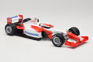 Toyota TF102 Panasonic F1 Showcar 2002 Minichamps 1:18 100020174 Metalli — kuva 4 / 6