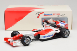 Toyota TF102 Panasonic F1 Showcar 2002 Minichamps 1:18 100020174 Metalli — kuva 6 / 6