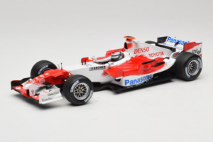 Toyota TF105 #16 J. Trulli Panasonic Toyota Racing 2005 Minichamps 1:18 100050016 Metalli