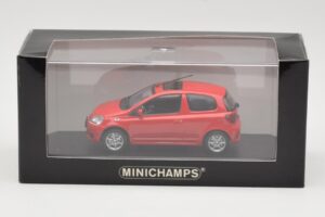 Toyota Yaris TS Punainen Minichamps 1:43 430166062 Metalli — kuva 4 / 4