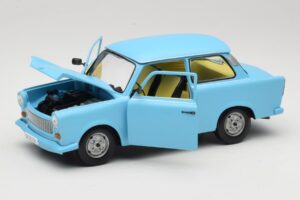 Trabant 601 Sininen Sun Star 1:18 4290 Metalli — kuva 2 / 8