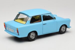 Trabant 601 Sininen Sun Star 1:18 4290 Metalli — kuva 3 / 8