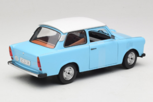 Trabant 601 Deluxe Sininen Valkoinen Sun Star 1:18 4286 Metalli — kuva 2 / 6