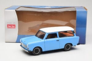 Trabant 601 Farmariauto Sininen Sun Star 1:18 4272 Metalli — kuva 8 / 8
