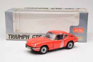 Triumph GT6 Mk3 Punainen Sun Star 1:18 1056 Metalli — kuva 6 / 6