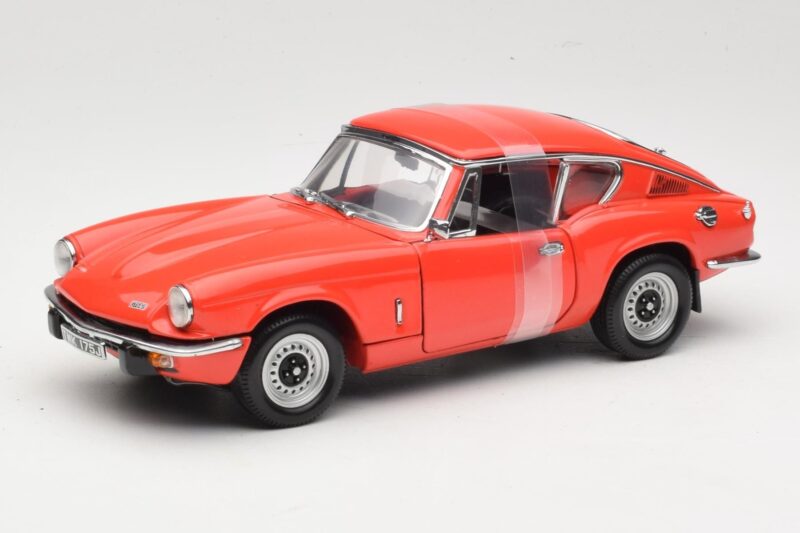 Triumph GT6 Mk3 Punainen Sun Star 1:18 1056 Metalli