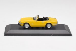 Triumph Spitfire 1500 Keltainen Minichamps 1:43 400132531 Metalli