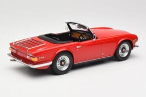 Triumph TR6 PI Punainen Minichamps 1:18 155132031 Metalli — kuva 2 / 6