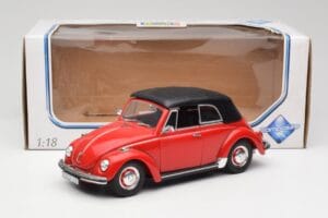 Volkswagen 1302 LS Kabriolet Punainen Revell 1:18 08470 Metalli — kuva 8 / 8
