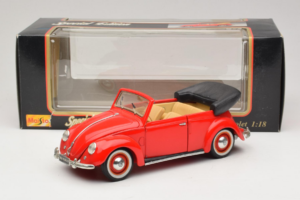 Volkswagen Beetle Avoauto Punainen Maisto 1:18 56010 Metalli — kuva 8 / 8