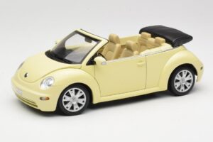 Volkswagen Beetle Avoauto Keltainen Gate 1:18 VW24108 Metalli