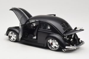Volkswagen Beetle Type 1 Musta Maisto 1:18 31018 Metalli — kuva 5 / 8