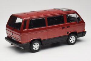 Volkswagen Bus T3 Multivan Magnum Mars Red Metallic KK-Scale 1:18 KKDC180991 Metalli — kuva 2 / 6