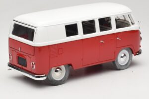 Volkswagen Combi T1 Punainen & Valkoinen Solido 1:18 8031 Metalli — kuva 3 / 8