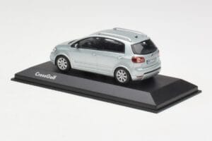 Volkswagen Cross Golf Mk5 Hopea Minichamps 1:43 400054370 Metalli — kuva 3 / 4