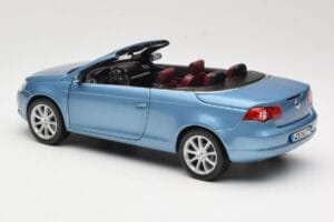 Volkswagen Eos Sininen Norev 1:18 188422 Metalli — kuva 7 / 8
