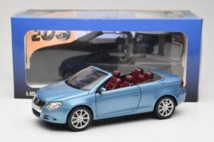 Volkswagen Eos Sininen Norev 1:18 188422 Metalli — kuva 8 / 8