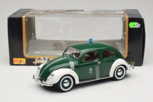 Volkswagen Export Sedan Police Maisto 1:18 56004 Metalli — kuva 6 / 6
