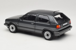 Volkswagen Golf Mk2 CL Grey Metallic Norev 1:18 188556 Metalli — kuva 7 / 8