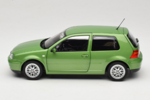 Volkswagen Golf GTI Mk4 Vihreä Metallic Norev 1:18 188571 Metalli — kuva 4 / 8