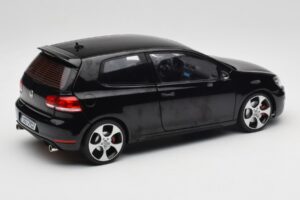 Volkswagen Golf GTI Mk6 Musta Norev 1:18 188502 Metalli — kuva 3 / 8